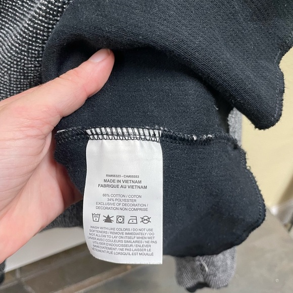 Nike crop top - size medium - Picture 4 of 4